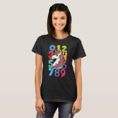 Numberの学電卓のコスチュームは日Math O Tシャツ (正面フル)