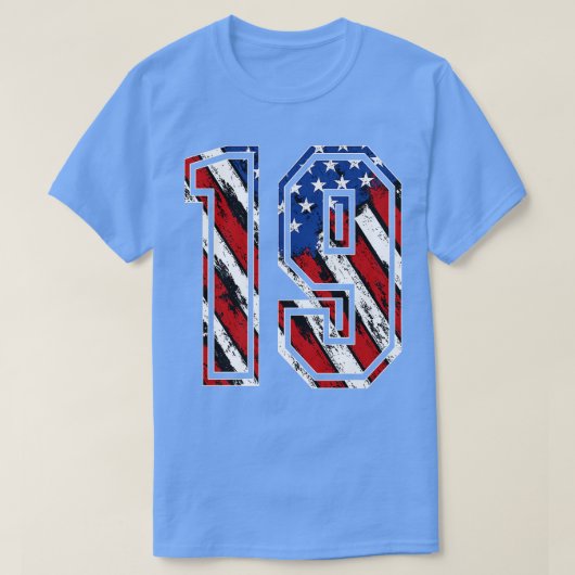 Number 19 Red White and Blue American Flag 19 Jers Tシャツ (デザイン正面)