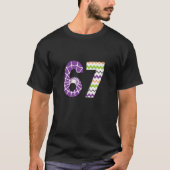 Number 67 Halloween Spiderweb Birthday Team Tシャツ (正面)