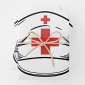 Nurse Cap with Red Cross and Medical Tools Design ラッピングペーパーシート (インサイチュ)