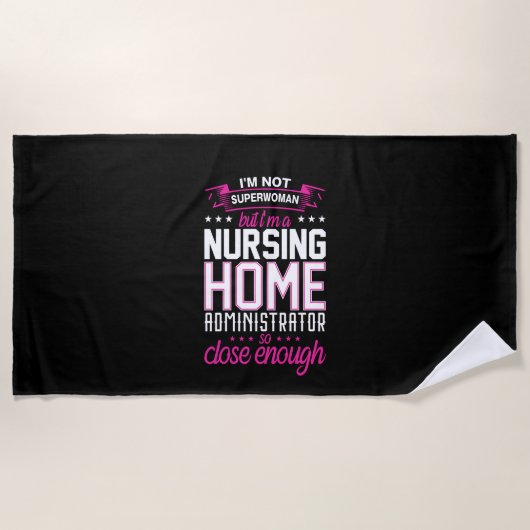 Nurse Gift A Nursing Home Administrator ビーチタオル (正面)