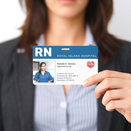 Nurse ID Badge Photo QR Code Modern Blue バッジ (プレゼンテーション)