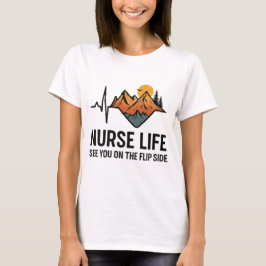 Nurse Life T-Shirt - EKG Heartline Mountain Design Tシャツ