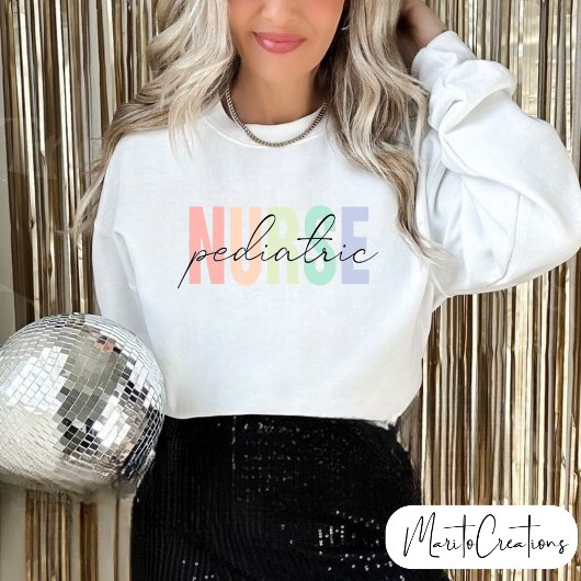 nurse paediatric t-shirt to celebrate nurses' day スウェットシャツ