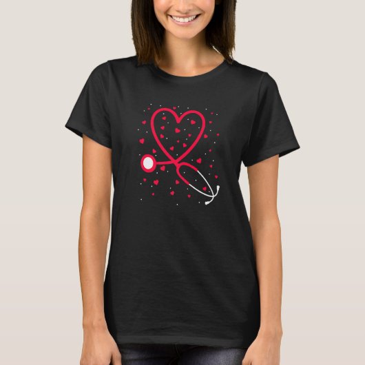 Nurse Valentine's Day Heart Stethoscope Tシャツ (正面)