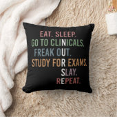 Nursing School student Future Nurse RN Gifts クッション (ブランケット)