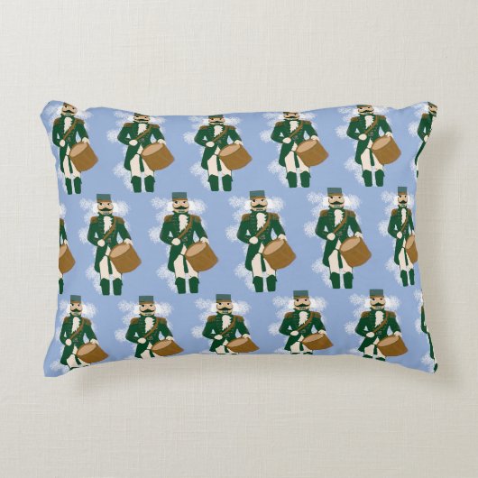 Nutcracker Frosted Blue Rectangular Cushion アクセントクッション (正面)