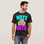 Nuts No Nuts GenderがTおもしろいシャツのGender Revを表示 Tシャツ (正面フル)