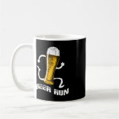 NV004おもしろいビール男性へs女性ビール走A コーヒーマグカップ (左)