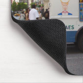 NYCのアイスクリームのトラック マウスパッド (コーナー)