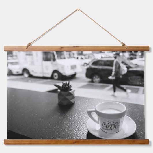 NYCのコーヒーモーメント 吊り下げ型タペストリー (正面)