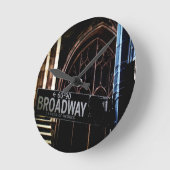 NYCのシンボルや象徴 ラウンド壁時計 (傾斜)