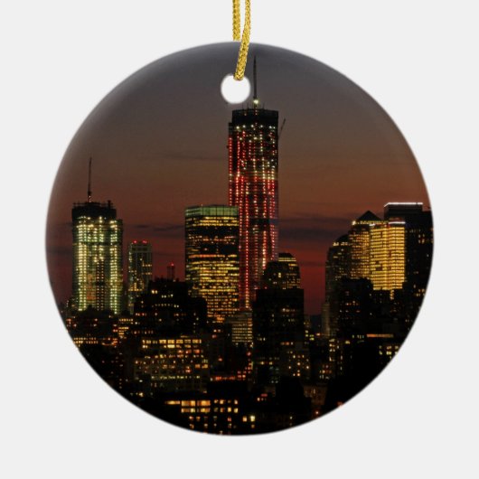 NYCのスカイラインを下げて下さい: 赤の世界貿易センター セラミックオーナメント (正面)