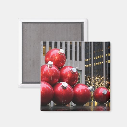 NYCの巨大クリスマスボールオーナメント マグネット (正面/裏面)