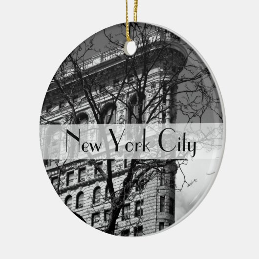 NYCの平らな鉄の建物 セラミックオーナメント (左)