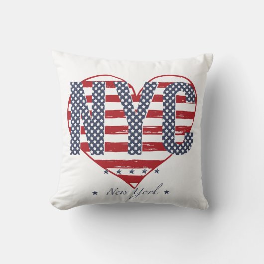 NYCの米国旗のハート クッション (正面)