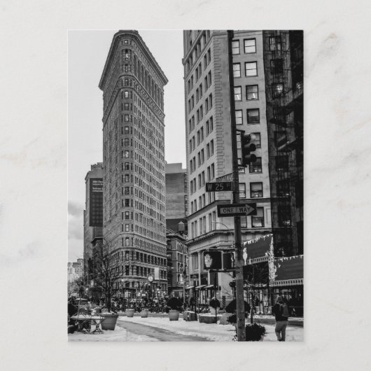 NYCの黒く及び白いFlatironの建物の写真 ポストカード (正面)