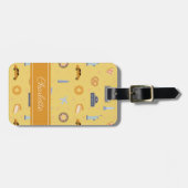 NYCアイコよくはしゃぐンパターンの黄色の名前 ラゲッジタグ (正面横)