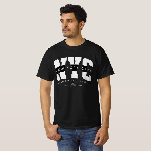 NYCアーバンストリートウェアヴィンテージ Tシャツ (正面フル)