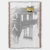 Nycイエロータクシブルックリンブリッジアーポップ・アートのト写真 スローブランケット (正面縦)