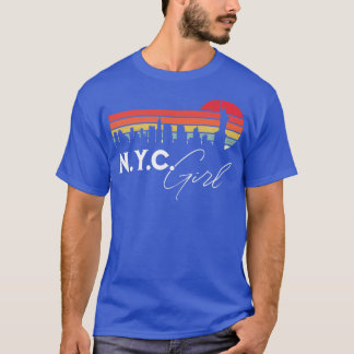 NYCガールレトロサンセットシティスカイラインサミナリー Tシャツ