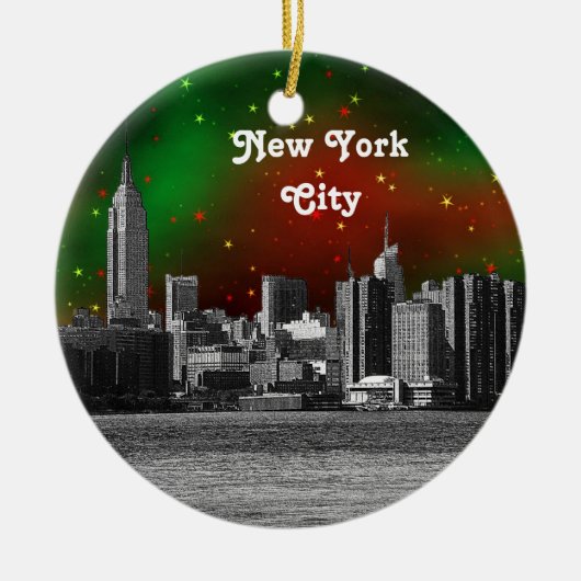 NYCスカイラインエッチングESB赤と緑の星空のクリスマス セラミックオーナメント (正面)