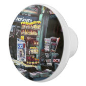 NYC、ユニオン·スクエア、クリソコリア·モーニング セラミックノブ (右)