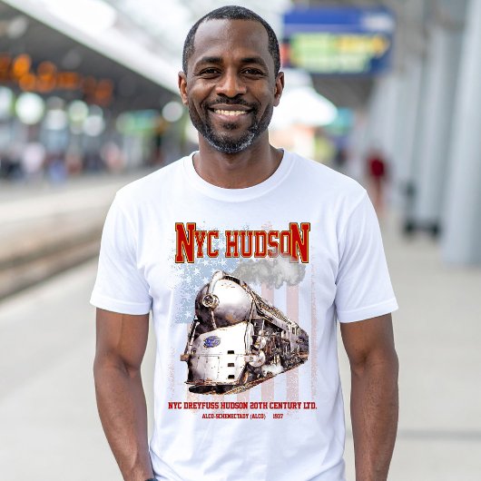 NYC Dreyfuss Hudson Locomotive. American flag Tシャツ