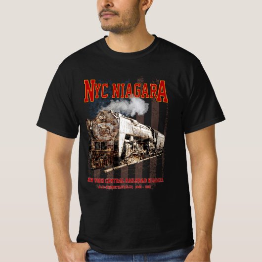 NYC Niagara Steam Locomotive with American flag Tシャツ (正面)