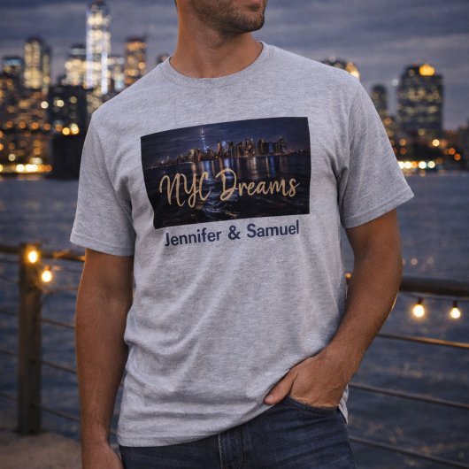 NYC night lights, romance, and skyline dreams Tシャツ