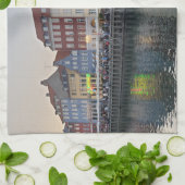 NYHAVNエンターテイメント地区コペンハーゲンデンマーク キッチンタオル (折り畳み)