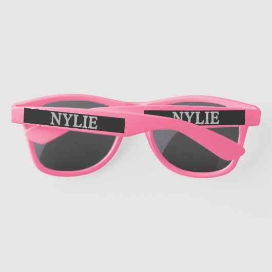 Nylie Diamonds プラスチックサングラス サングラス (裏面)
