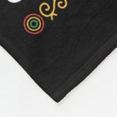 Oに対する我々の強さの背後にある黒い歴史の偉大さ フリースブランケット (角)