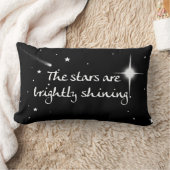 O神聖な夜及び星の長い休日の枕-黒 ランバークッション (ブランケット)