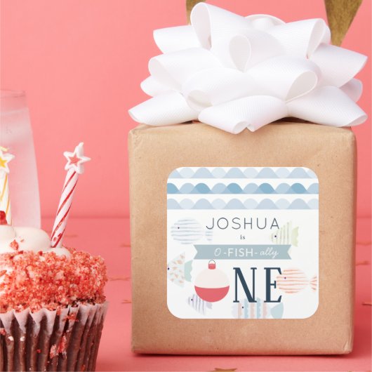 O-fish-ally One魚釣りボーイホワイト1歳 スクエアシール (パーティー)