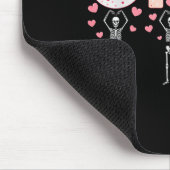 O-h-i-o Funny Skeletons Ohio In Midwestern Valenti マウスパッド (コーナー)