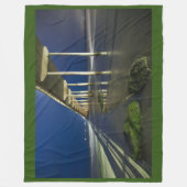 OB桟橋 フリースブランケット (正面)