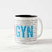 OBGYN医療用語ピンク/ブルー、11オズ(白) ツートーンマグカップ (正面右)