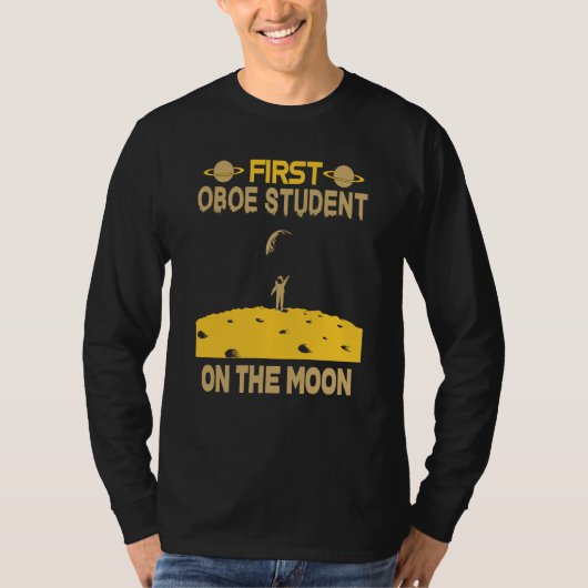 Oboe Student On The Moon Tシャツ (正面)
