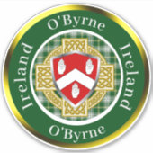 O'Byrne Irish Shield & Celtic Cross Personalized シール (正面)