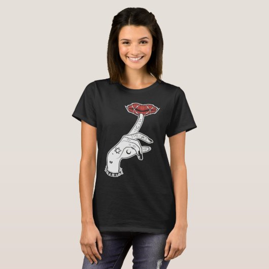 Occult Dark Magic Goth Unholy Emo Satanic Gothic Tシャツ (正面フル)