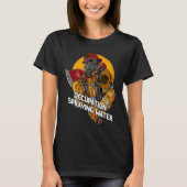 Occupation Spraying Water  Firefighter Humor Firem Tシャツ (正面)