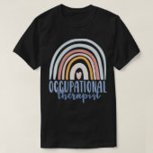 Occupational Therapy Worker OT Boho Rainbow Retro Tシャツ (デザイン正面)