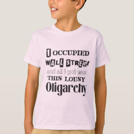 Occupy wall streetの乱雑な寡頭政治（ホワイト・サッシー） tシャツ