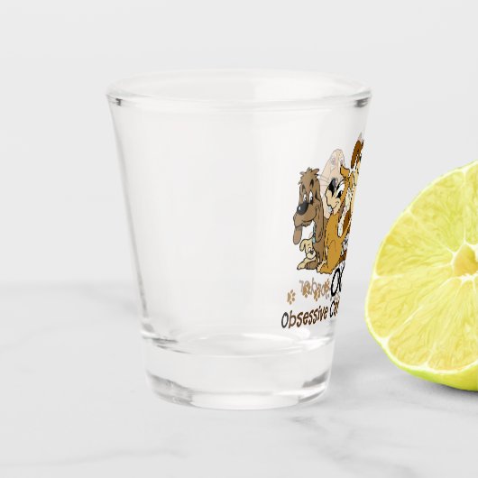 OCDの執拗な犬の無秩序 ショットグラス (左)