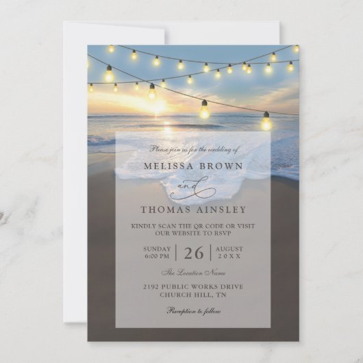 Ocean Beach Seaside String Lights QR Code Wedding 招待状 (正面)
