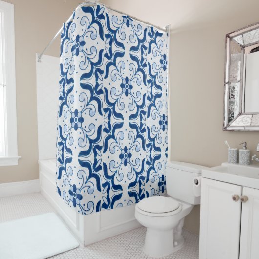 Ocean Scroll Hand Painted Blue Floral Watercolor シャワーカーテン (インサイチュ)