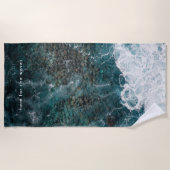 Ocean waves in dark teal, customizable ビーチタオル (正面)