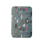 Oceania Fuchsia Grey Fishes on Blue Background バスマット (正面縦)