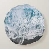 Oceanic Serenity Beach Water Pillow ラウンドクッション (裏面)